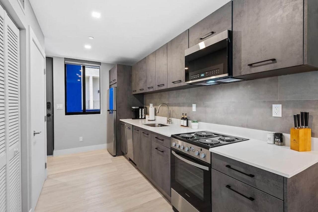 Pretty Rola 202 Modern Industrial Apt W King Bed Fort Lauderdale Exteriér fotografie