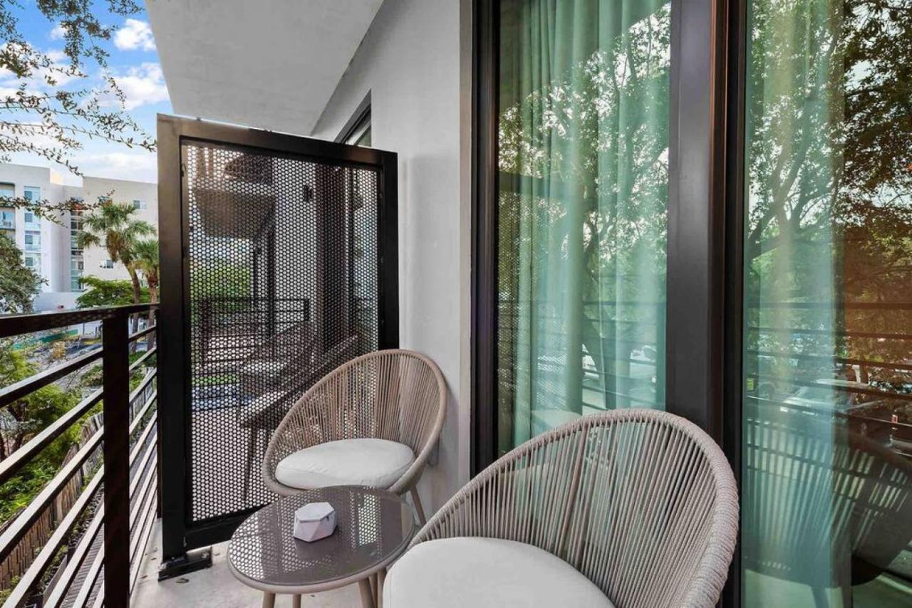 Pretty Rola 202 Modern Industrial Apt W King Bed Fort Lauderdale Exteriér fotografie
